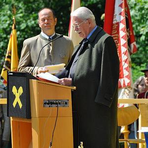 Gedenkfeier 200 Jahre Schlacht um Ebelsberg im Schloßpark