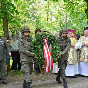 Gedenkfeier 200 Jahre Schlacht um Ebelsberg im Schloßpark