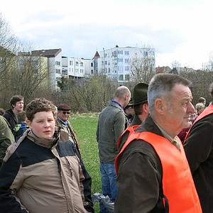 Traunauen-Reinigung mit ökomenischen Gottesdienst