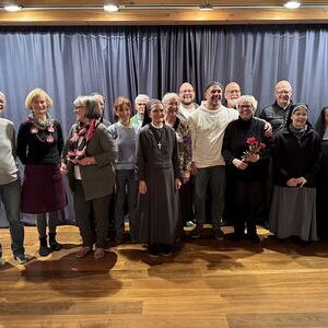 Gruppenfoto der Teilnehmer:innen