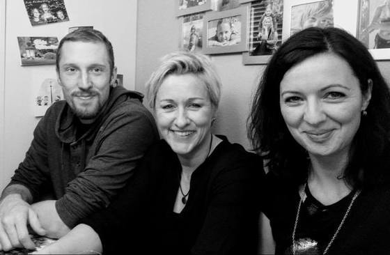 Dominik Landertinger mit seinen Schwestern Alexandra und Marion