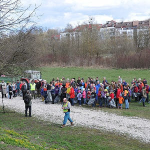 Traunauen-Reinigung mit ökomenischen Gottesdienst