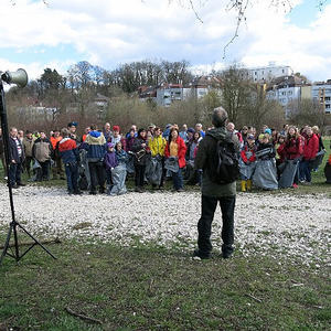 Traunauen-Reinigung mit ökomenischen Gottesdienst