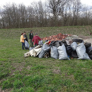 Traunauen-Reinigung mit ökomenischen Gottesdienst